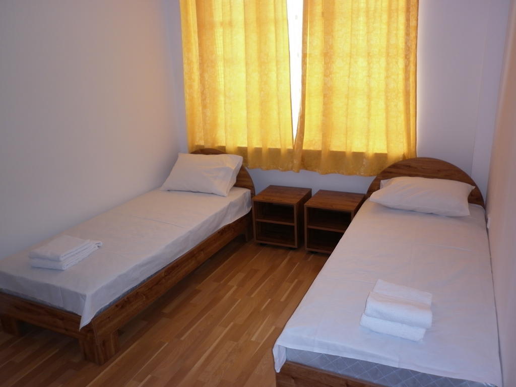 Ivanova Cheshma Guest House Warna Exterior foto